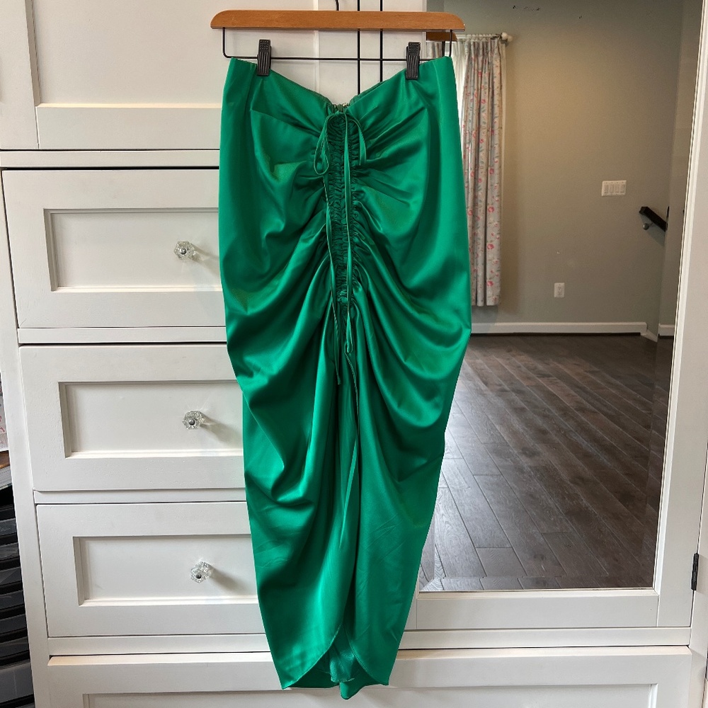 DO+BE Emerald Green Ruched Midi Skirt NWT Size L
